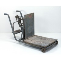 Alte fahrbare Dezimalwaage aus der Waagenfabrik Willy Lütsch Wuppertal