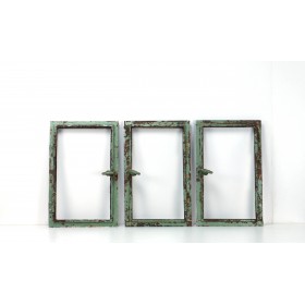 Alte Metallfenster ohne Scheiben - 3 Stück