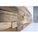 »Stakkato Originale« Wand- und Deckenelemente aus historischem Eichenholz