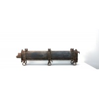 Alte Gusseisenform zur Herstellung von Rohren