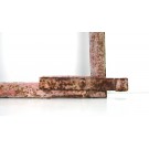 Zwei gusseiserne Fensterflügel mit Sprossen