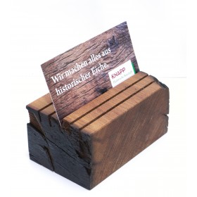Display aus Altholz für Prospekte