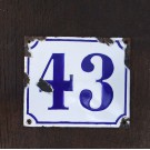 Original alte weiß-blaue Hausnummern, Emaille