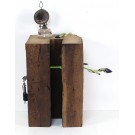 Stele aus alter Eiche mit Zapfenloch