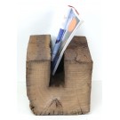 Stele aus alter Eiche mit Zapfenloch