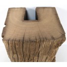 Stele aus altem Eichenbalken