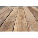 Alte Fachwerkständer aus historischem Eichenholz