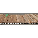 Alte Fachwerkständer aus historischem Eichenholz