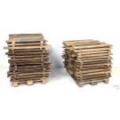 Palette mit gespaltenen Brettern Nr. 1