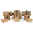 Klötze aus Altholz gesägt