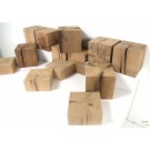 Klötze aus Altholz gesägt