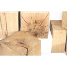 Klötze aus Altholz gesägt