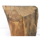 Bunte Stele aus Altholz